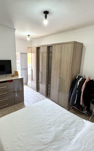 Casa à venda com 160m², 3 quartos e 2 vagas Casa à venda com 160m², 3 quartos e 2 vagasQuarto Suíte