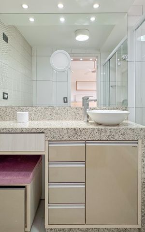 Apartamento à venda com 105m², 3 quartos e 1 vaga Apartamento à venda com 105m², 3 quartos e 1 vagaBanheiro da Suíte