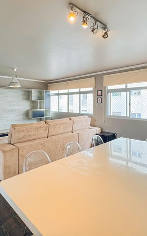 Apartamento à venda com 105m², 3 quartos e 1 vaga Apartamento à venda com 105m², 3 quartos e 1 vagaSala