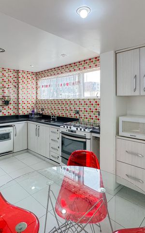 Apartamento à venda com 105m², 3 quartos e 1 vaga Apartamento à venda com 105m², 3 quartos e 1 vagaCozinha