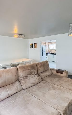 Apartamento à venda com 105m², 3 quartos e 1 vaga Apartamento à venda com 105m², 3 quartos e 1 vagaSala