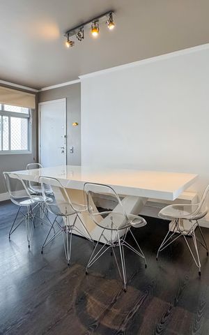 Apartamento à venda com 105m², 3 quartos e 1 vaga Apartamento à venda com 105m², 3 quartos e 1 vagaSala