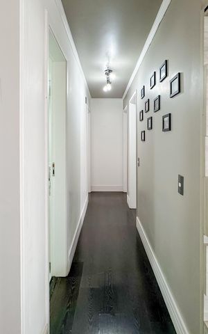 Apartamento à venda com 105m², 3 quartos e 1 vaga Apartamento à venda com 105m², 3 quartos e 1 vagaCorredor