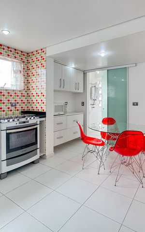 Apartamento à venda com 105m², 3 quartos e 1 vaga Apartamento à venda com 105m², 3 quartos e 1 vagaCozinha