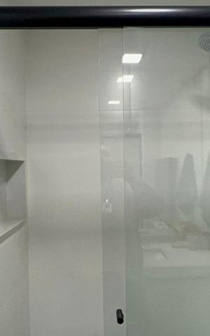 Studio à venda com 28m², 1 quarto e sem vaga Studio à venda com 28m², 1 quarto e sem vagaBanheiro