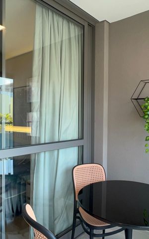 Studio à venda com 28m², 1 quarto e sem vaga Studio à venda com 28m², 1 quarto e sem vagaVaranda