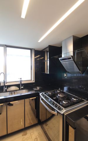 Apartamento à venda com 1427m², 2 quartos e 4 vagasCozinha