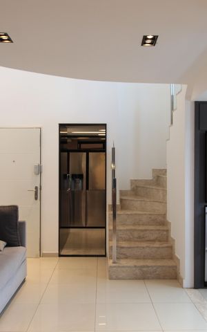 Apartamento à venda com 1427m², 2 quartos e 4 vagasSala