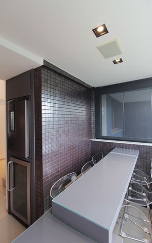 Apartamento à venda com 1427m², 2 quartos e 4 vagasVaranda da Sala
