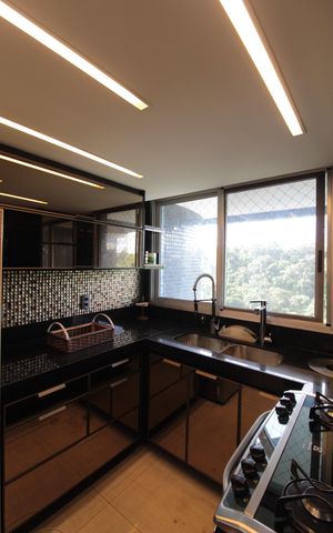 Apartamento à venda com 1427m², 2 quartos e 4 vagasCozinha