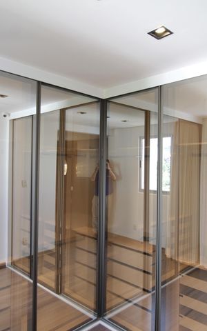 Apartamento à venda com 1427m², 2 quartos e 4 vagasCloset da Suíte