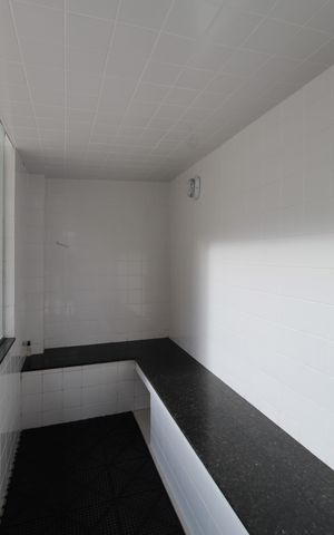 Apartamento à venda com 1427m², 2 quartos e 4 vagasSauna