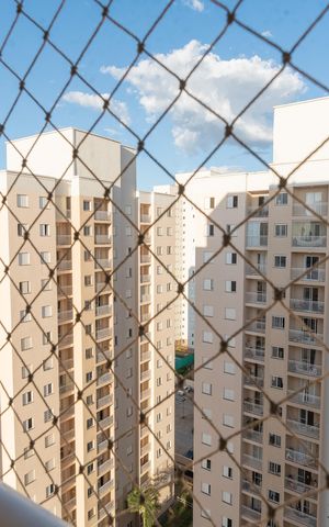 Apartamento à venda com 65m², 2 quartos e 1 vaga Apartamento à venda com 65m², 2 quartos e 1 vagaSacada da sala
