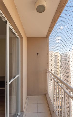 Apartamento à venda com 65m², 2 quartos e 1 vaga Apartamento à venda com 65m², 2 quartos e 1 vagaSacada da sala