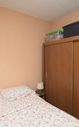 Casa para alugar com 140m², 4 quartos e 1 vaga Casa para alugar com 140m², 4 quartos e 1 vagaQuarto 1