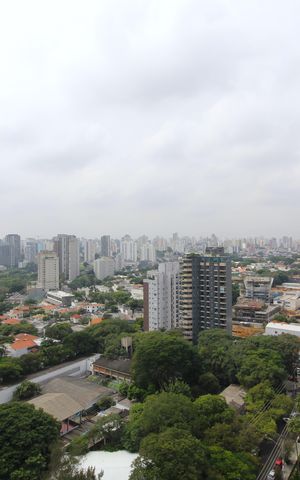 Apartamento à venda com 377m², 3 quartos e 6 vagasVista