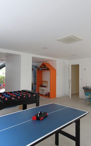 Apartamento à venda com 377m², 3 quartos e 6 vagasÁrea Comum - Brinquedoteca