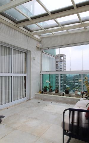 Apartamento à venda com 377m², 3 quartos e 6 vagasTerraço