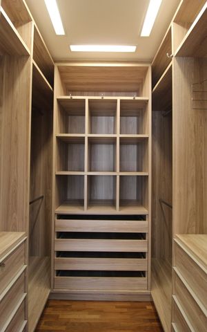 Apartamento à venda com 377m², 3 quartos e 6 vagasCloset da Suíte 3
