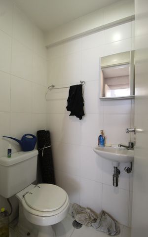 Apartamento à venda com 377m², 3 quartos e 6 vagasBanheiro de Serviço