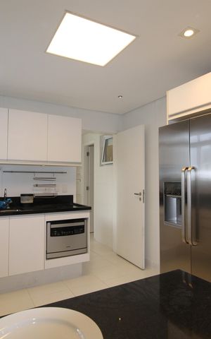 Apartamento à venda com 377m², 3 quartos e 6 vagasCozinha