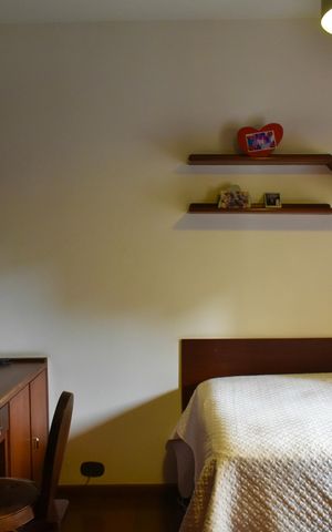 Apartamento à venda com 165m², 3 quartos e 2 vagas Apartamento à venda com 165m², 3 quartos e 2 vagasQuarto 1