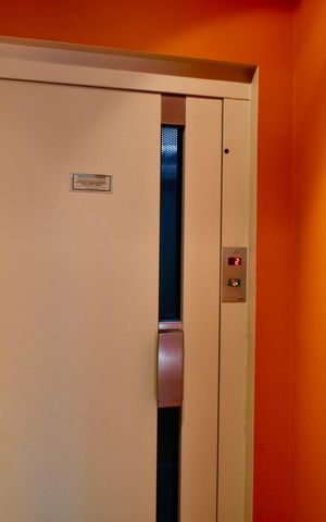 Apartamento à venda com 165m², 3 quartos e 2 vagas Apartamento à venda com 165m², 3 quartos e 2 vagasEntrada