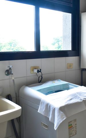 Apartamento à venda com 165m², 3 quartos e 2 vagas Apartamento à venda com 165m², 3 quartos e 2 vagasÁrea de Serviço