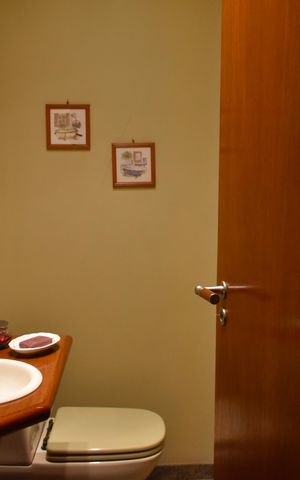 Apartamento à venda com 165m², 3 quartos e 2 vagas Apartamento à venda com 165m², 3 quartos e 2 vagasLavabo
