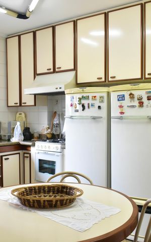 Apartamento à venda com 165m², 3 quartos e 2 vagas Apartamento à venda com 165m², 3 quartos e 2 vagasCozinha