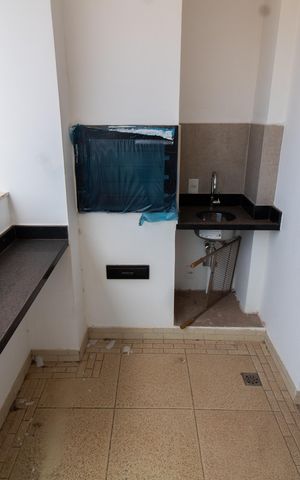 Apartamento para alugar com 134m², 3 quartos e 2 vagasVaranda da Sala