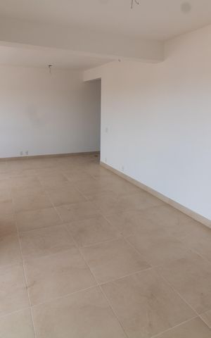 Apartamento para alugar com 134m², 3 quartos e 2 vagasSala
