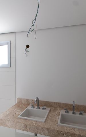 Apartamento para alugar com 134m², 3 quartos e 2 vagasBanheiro da Suíte