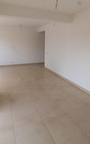 Apartamento para alugar com 134m², 3 quartos e 2 vagasSala