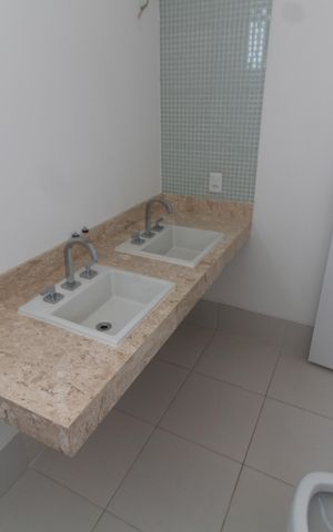 Apartamento para alugar com 134m², 3 quartos e 2 vagasBANHEIRO DA SUITE