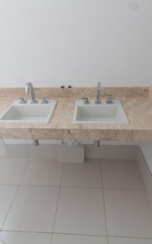 Apartamento para alugar com 134m², 3 quartos e 2 vagasBANHEIRO DA SUITE