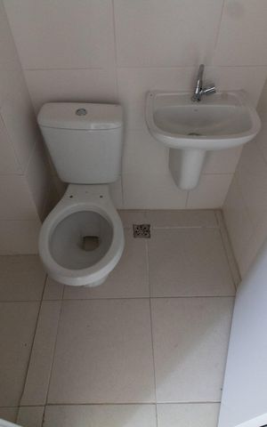 Apartamento para alugar com 134m², 3 quartos e 2 vagasBANHEIRO DA ÁREA DE SERVIÇO
