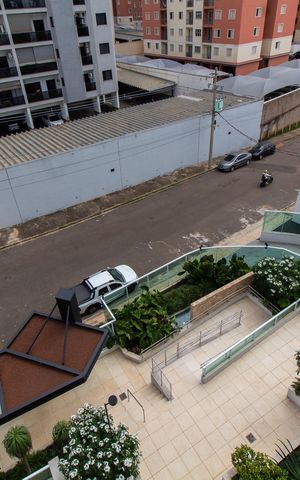 Apartamento para alugar com 134m², 3 quartos e 2 vagasSala