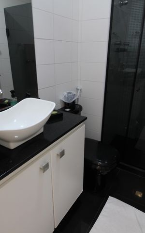 Apartamento à venda com 148m², 3 quartos e 2 vagasBanheiro Social 1