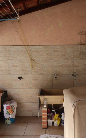 Casa à venda com 205m², 3 quartos e 4 vagasÁrea de Serviço