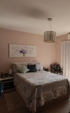 Casa à venda com 205m², 3 quartos e 4 vagasSuíte