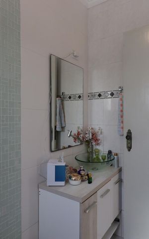 Casa à venda com 205m², 3 quartos e 4 vagasBanheiro da Suíte