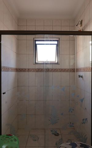 Casa à venda com 205m², 3 quartos e 4 vagasBanheiro Social