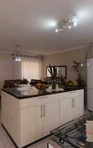 Casa à venda com 205m², 3 quartos e 4 vagasCozinha