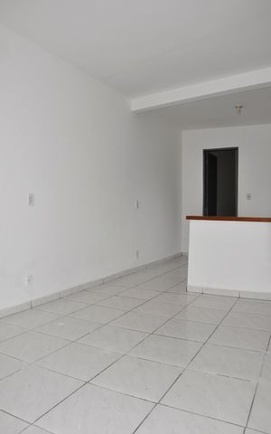 Casa para alugar com 60m², 1 quarto e sem vaga Casa para alugar com 60m², 1 quarto e sem vaga Sala