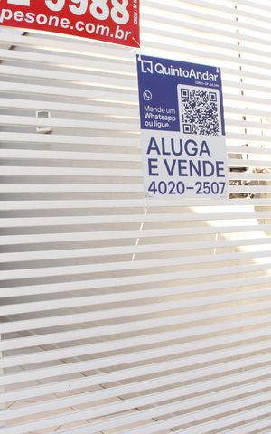 Casa à venda com 250m², 3 quartos e 4 vagasPlaca