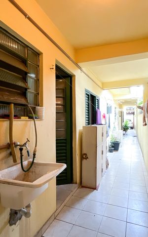 Casa à venda com 130m², 3 quartos e 2 vagas Casa à venda com 130m², 3 quartos e 2 vagasQuintal
