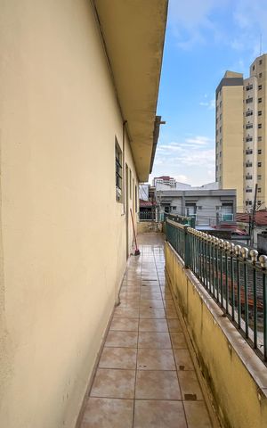 Casa à venda com 130m², 3 quartos e 2 vagas Casa à venda com 130m², 3 quartos e 2 vagasQuintal