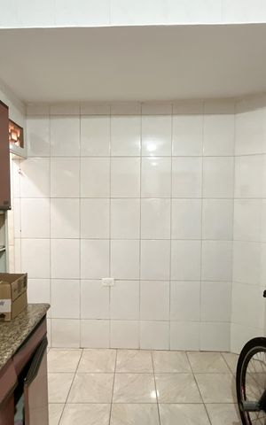 Casa à venda com 130m², 3 quartos e 2 vagas Casa à venda com 130m², 3 quartos e 2 vagasÁrea de Serviço