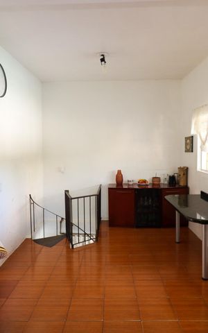 Casa à venda com 110m², 2 quartos e 1 vaga Casa à venda com 110m², 2 quartos e 1 vagaCozinha